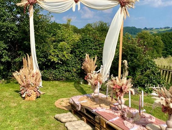 Affordable boho wedding decorations