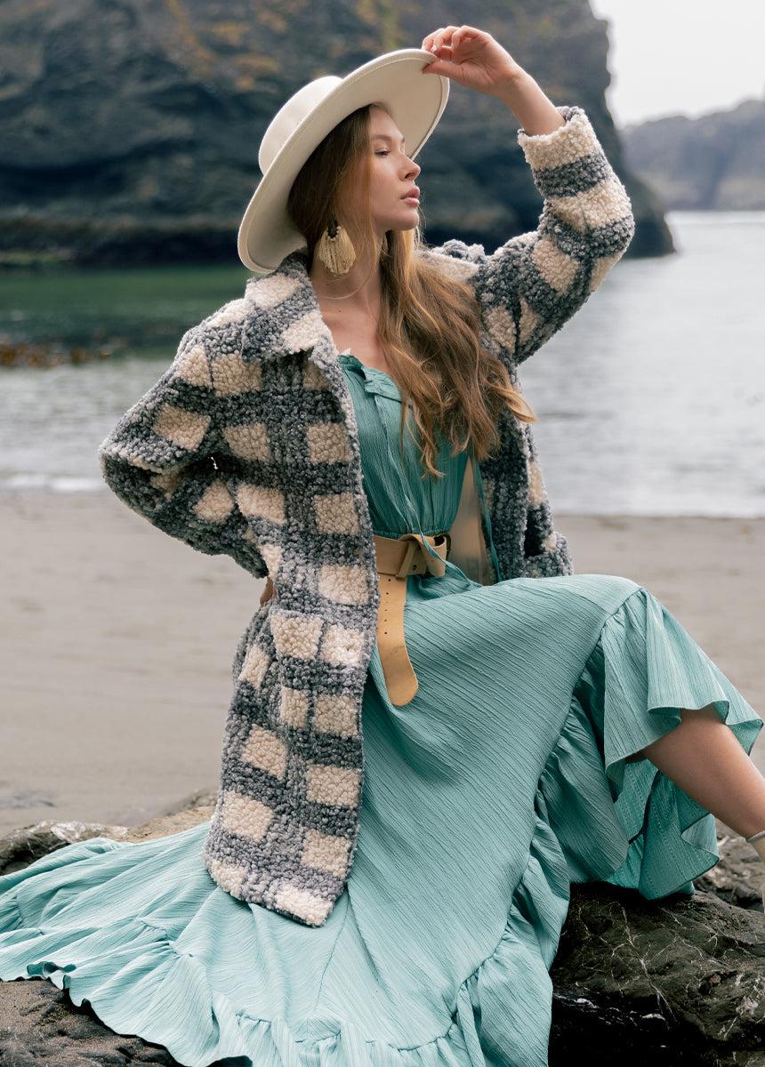 Beach wedding guest layers outfit