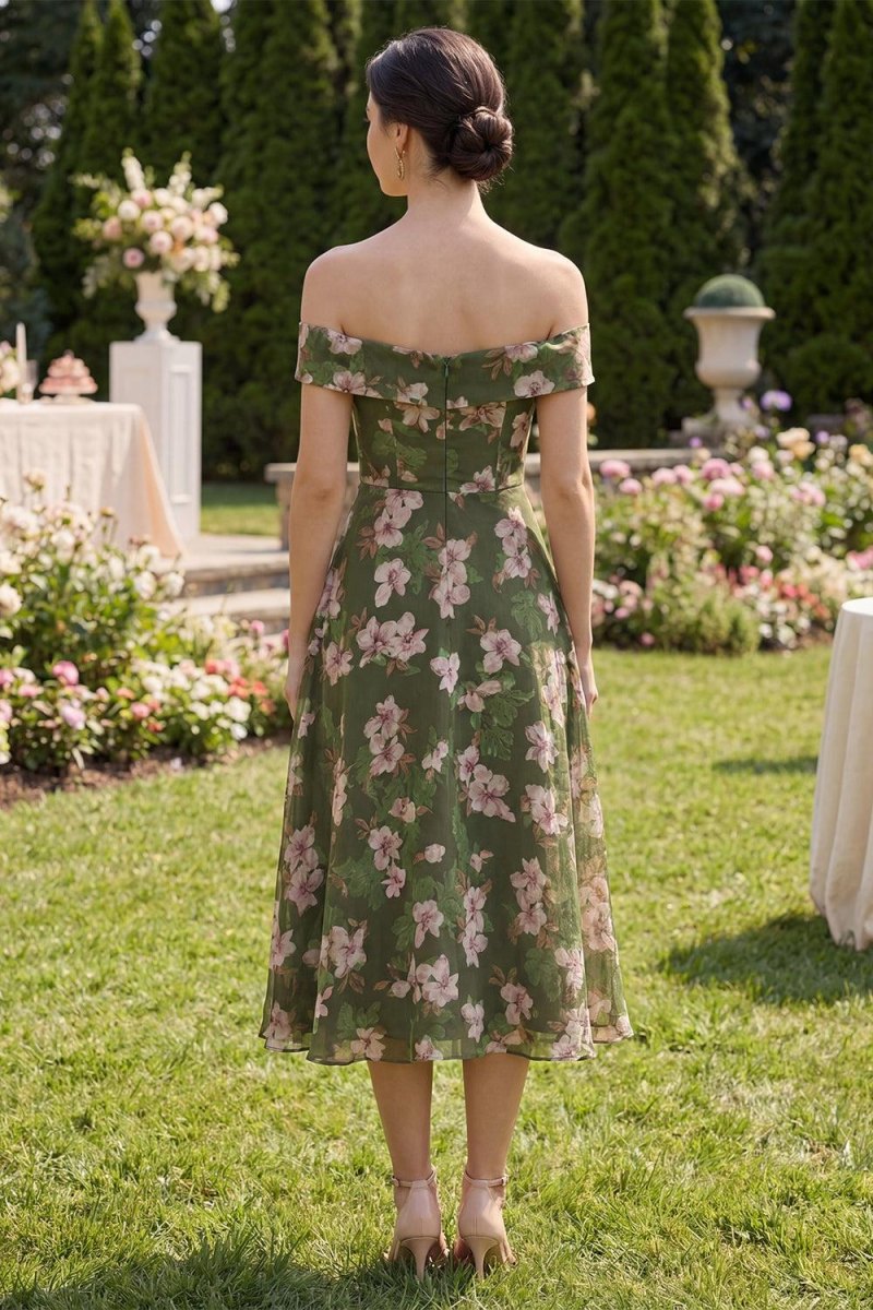 Off shoulder outdoor wedding dress