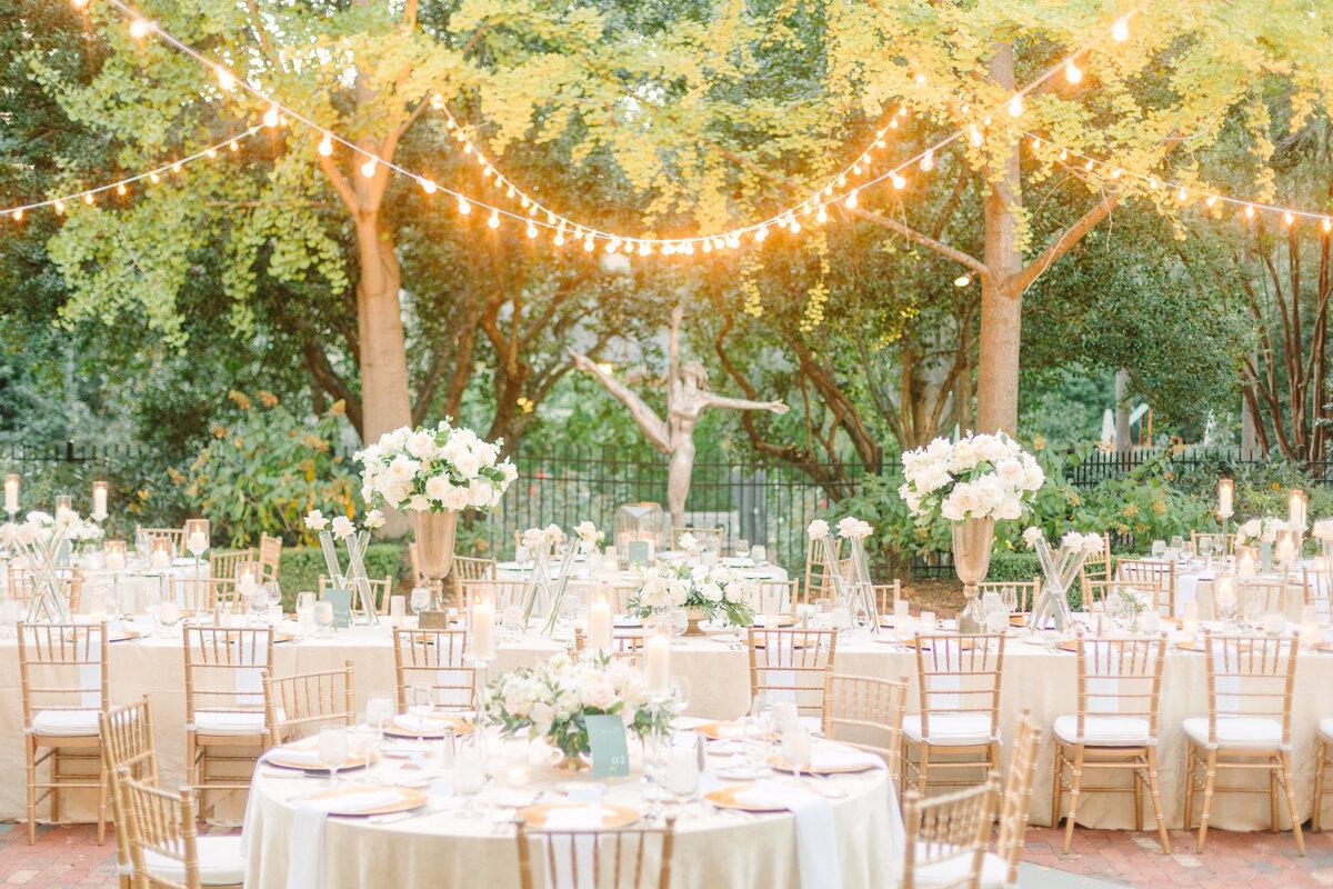 Seasonal flowers for garden reception theme
