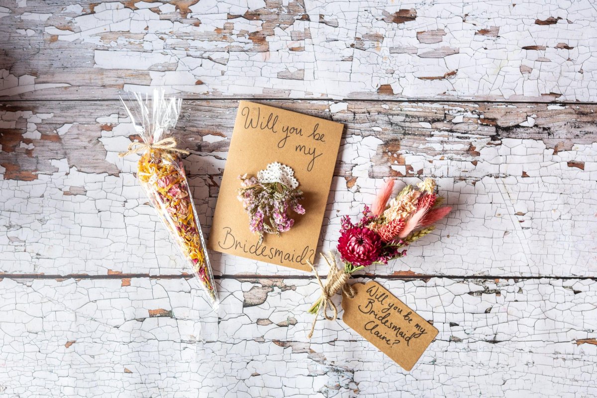 Simple flower bouquet bridesmaid proposal idea