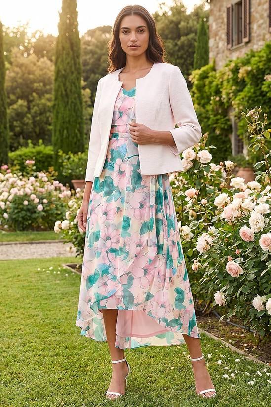 Layered garden wedding guest outfit